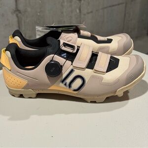 Adidas Womens 8 Five Ten 5.10 Kestrel BOA Mountain Bike Shoes HQ6032 Performance